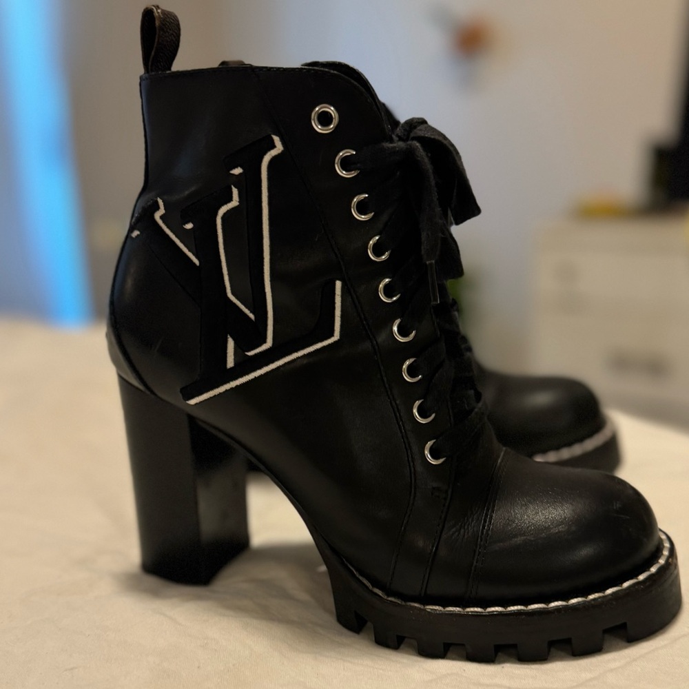 AUTHENTIC Louis Vuitton boots.
